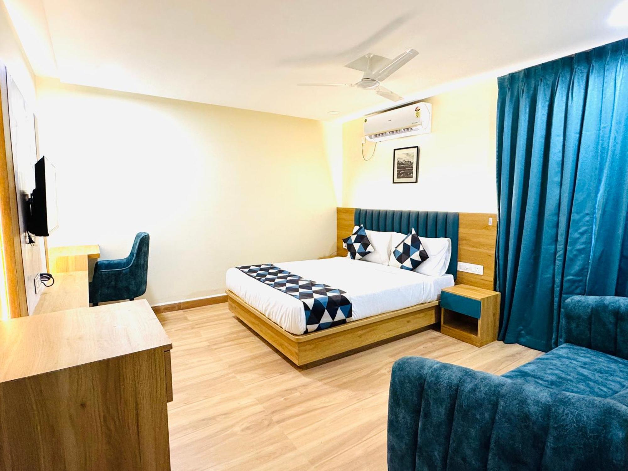 היידראבד White Ridge Premium Hotel מראה חיצוני תמונה